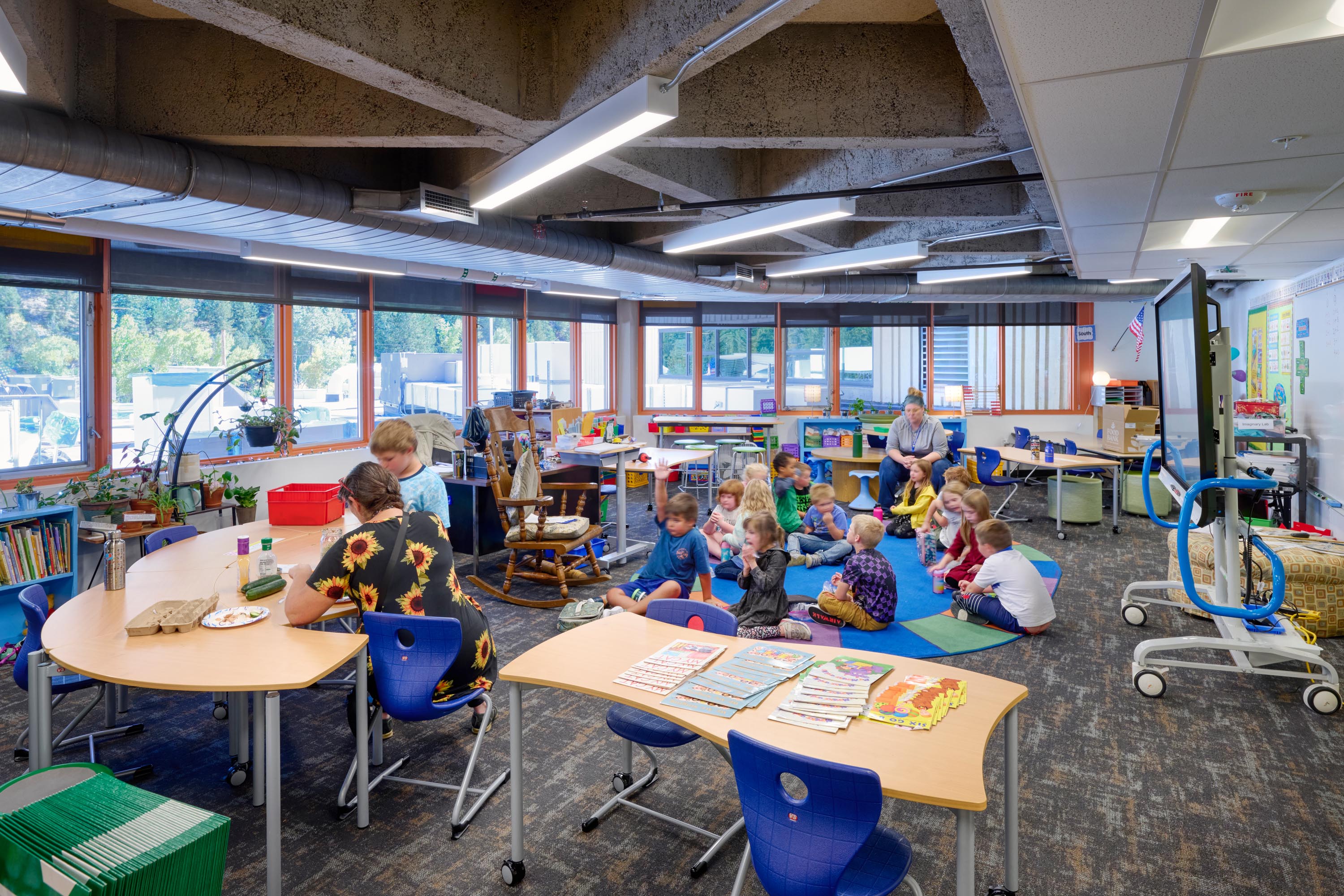 carlson es interior photo classroom 2 3Kx2K