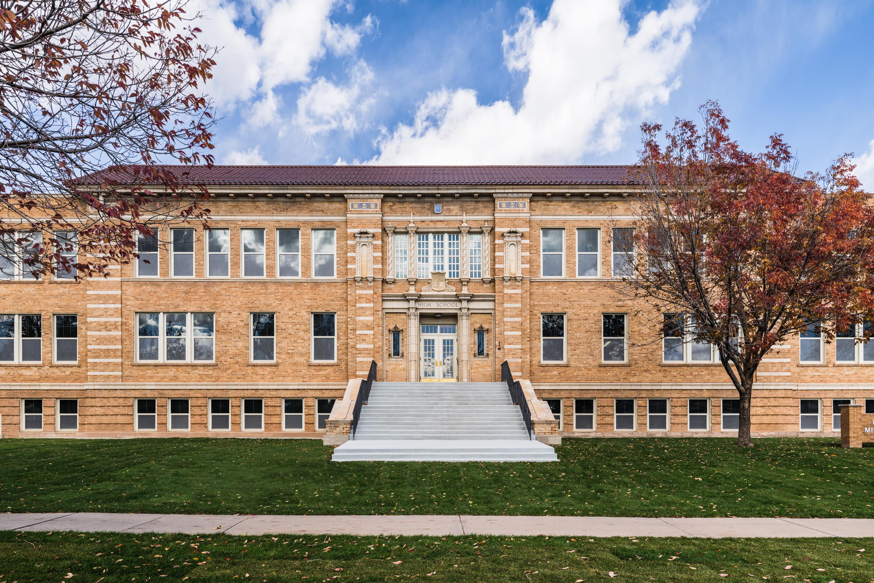 CCMS Exterior Photo HistoricSchool