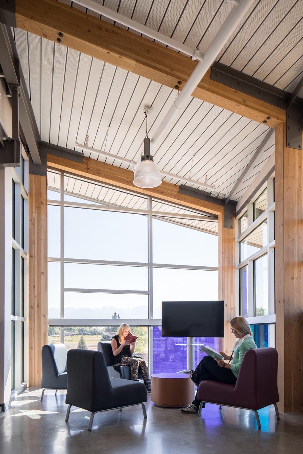 Moffat Interior Photo Sitting Area 01